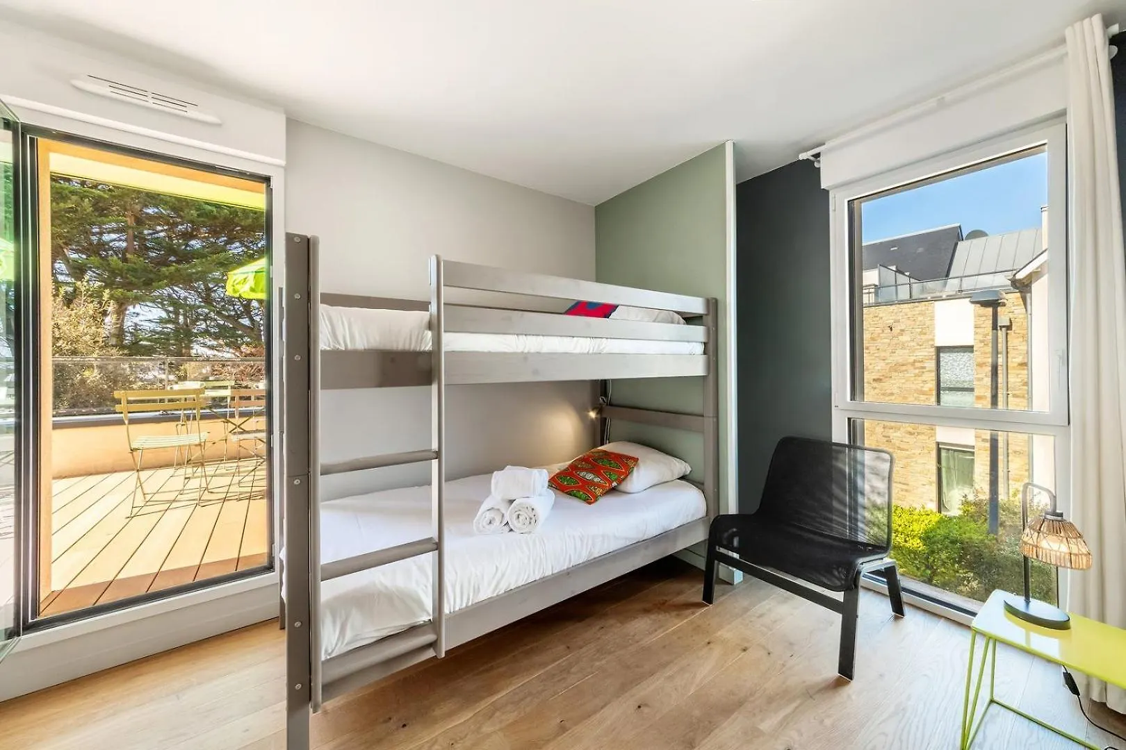 Apartment La Mariniere - Terrasse Et Parking, Proche Plage Saint-Malo